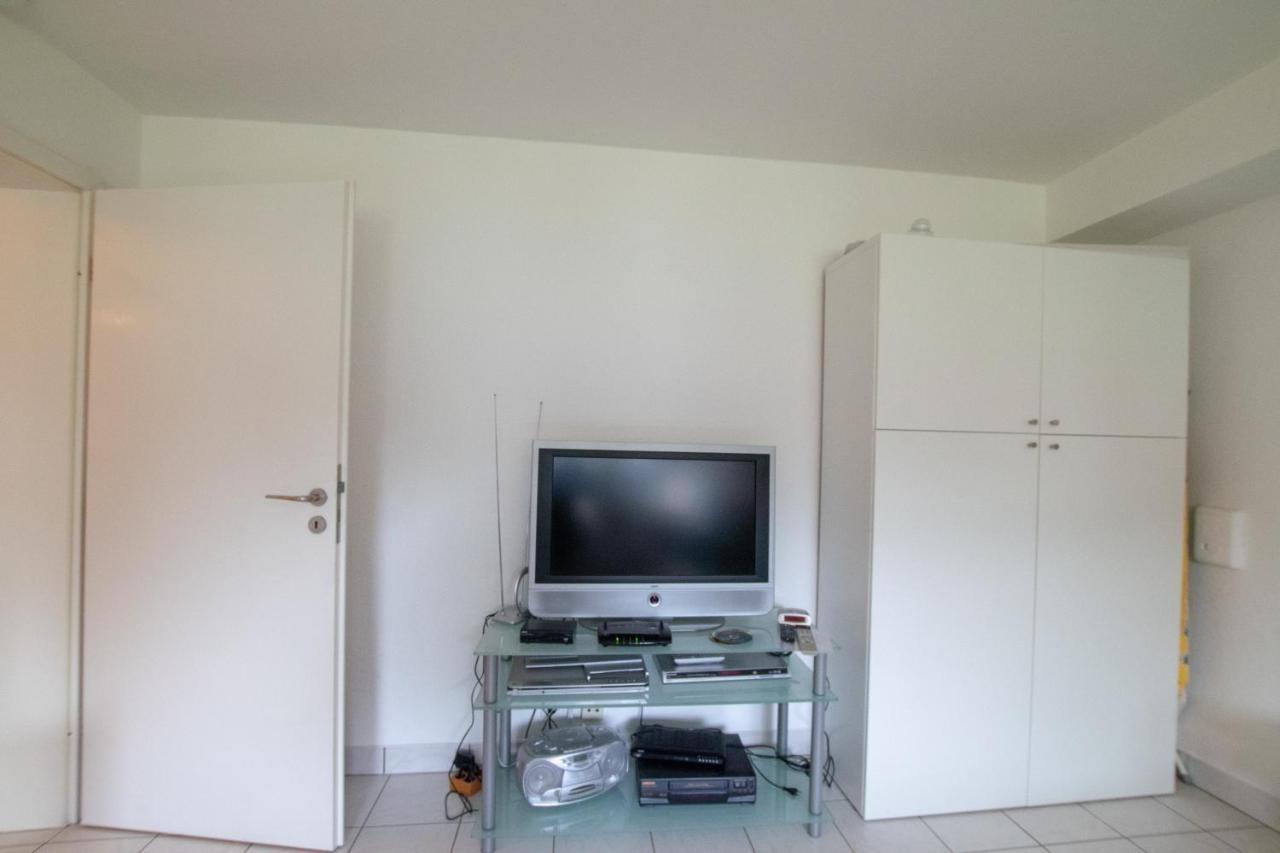 Big 1 Room Apartment - 15 Min Messe Dus Meerbusch Extérieur photo