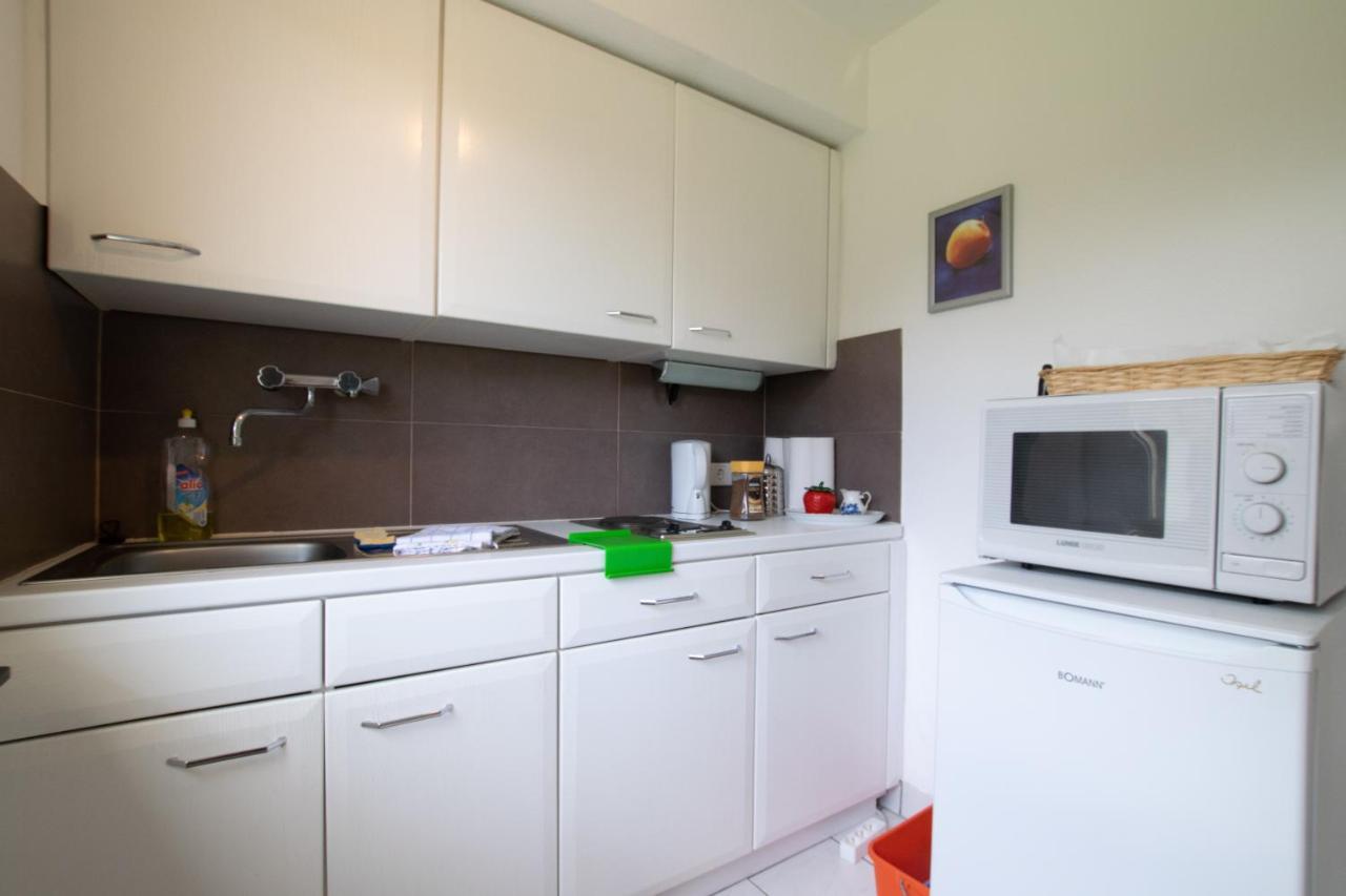 Big 1 Room Apartment - 15 Min Messe Dus Meerbusch Extérieur photo
